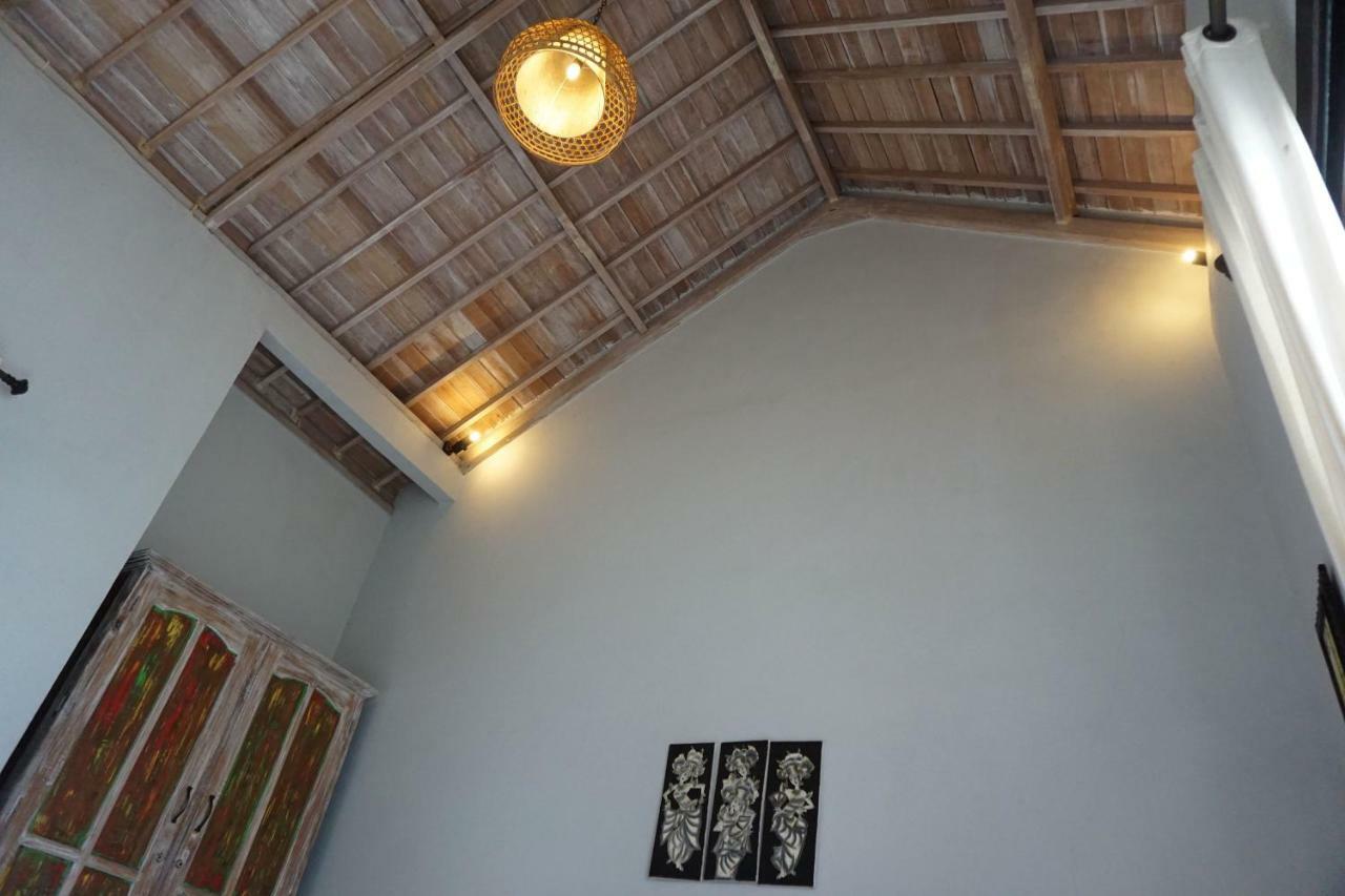 Louto Dmell Guesthouse Sanur Εξωτερικό φωτογραφία